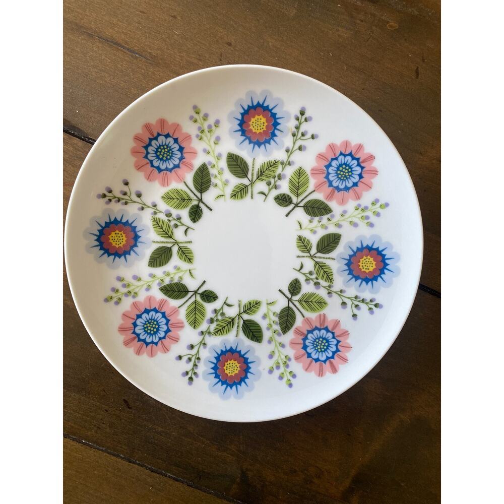 Saks Fifth Avenue Mod Floral 8” appetizer plate dessert plate Retro Mod